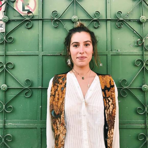 Meet your Posher, Melissa - Picture 1 of 1